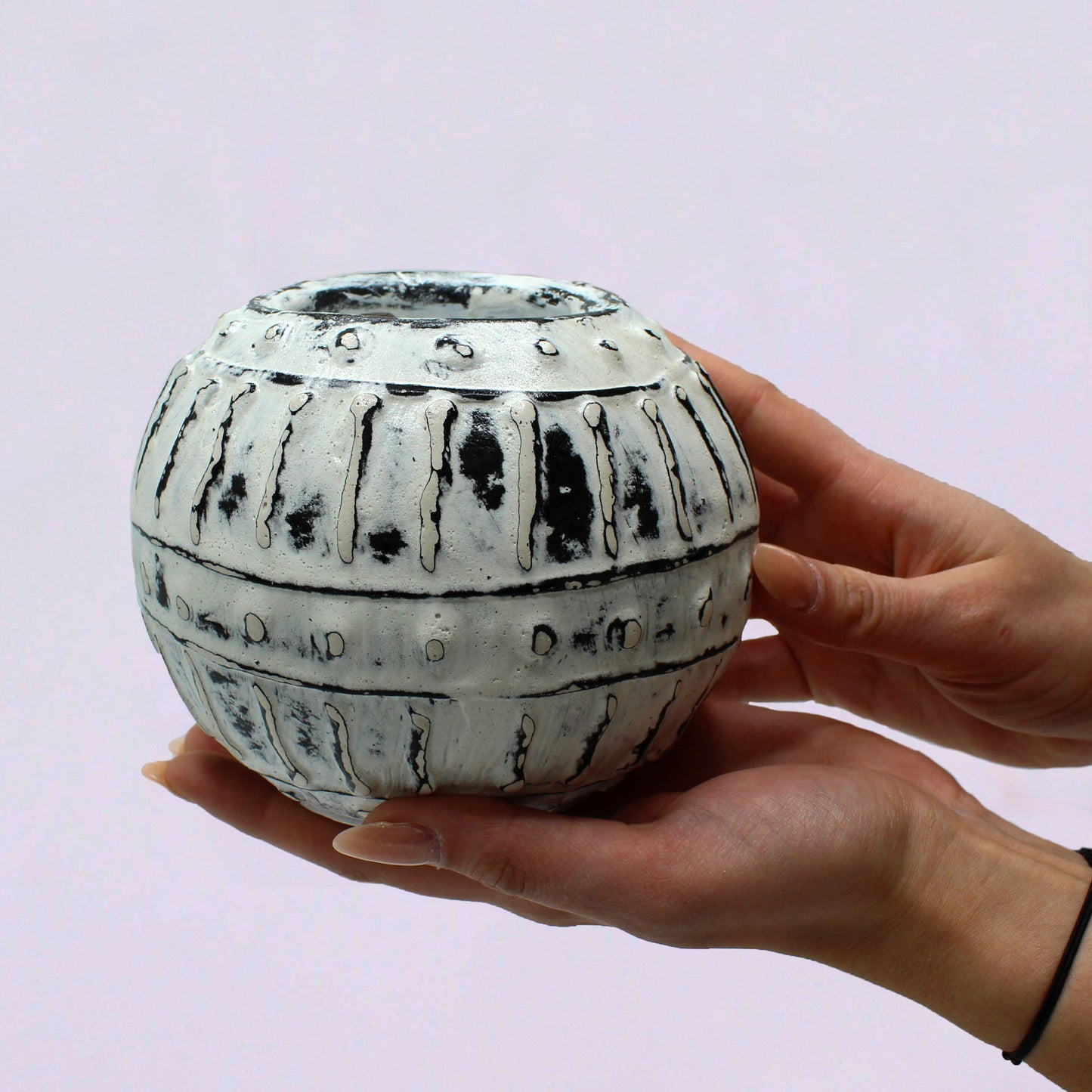 Greek Bubble Clay Plant Pot Cream 10cm bcv-17